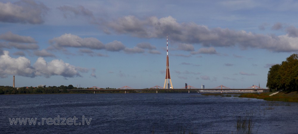 Rīgas panorāma pie Dienvidu tilta