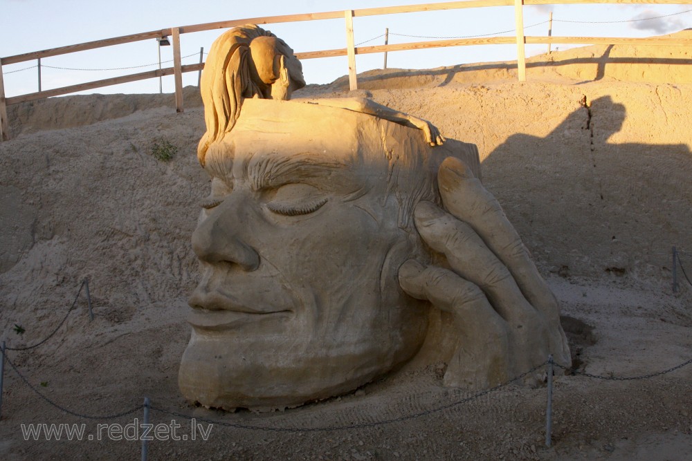 Smilšu skulptūra - Prāta sapnis (Krievija)