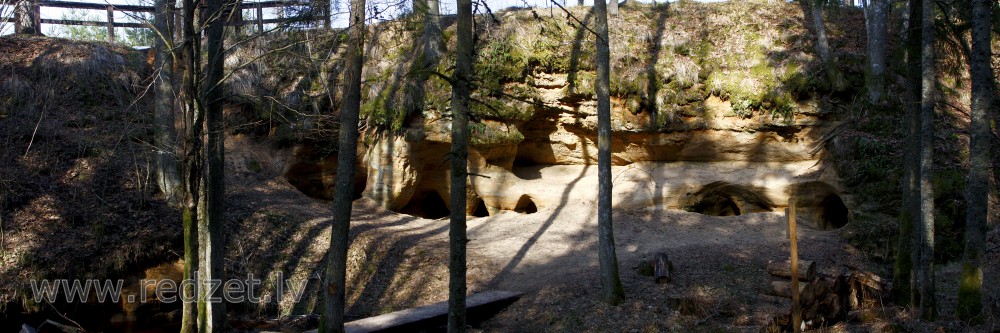 Peldanga Labyrinth (Liepniekvalka Caves), Latvia