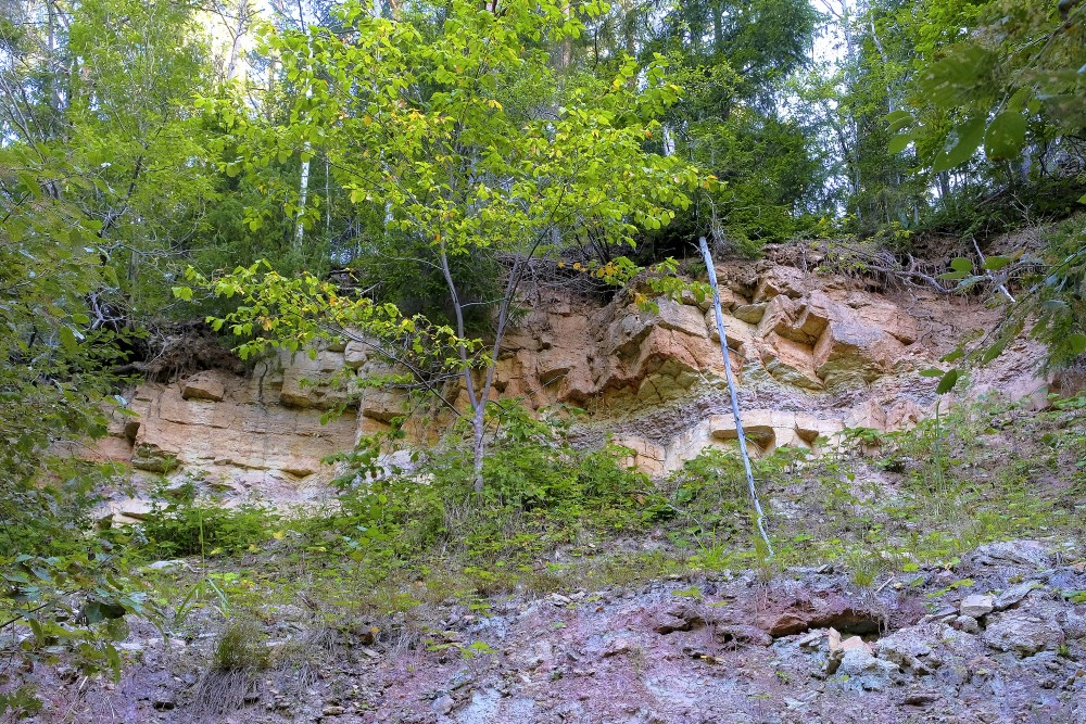 Īļaku iezis, Amatas ģeotaka