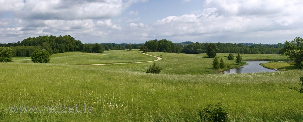 Lauku panorāma Amatas novadā