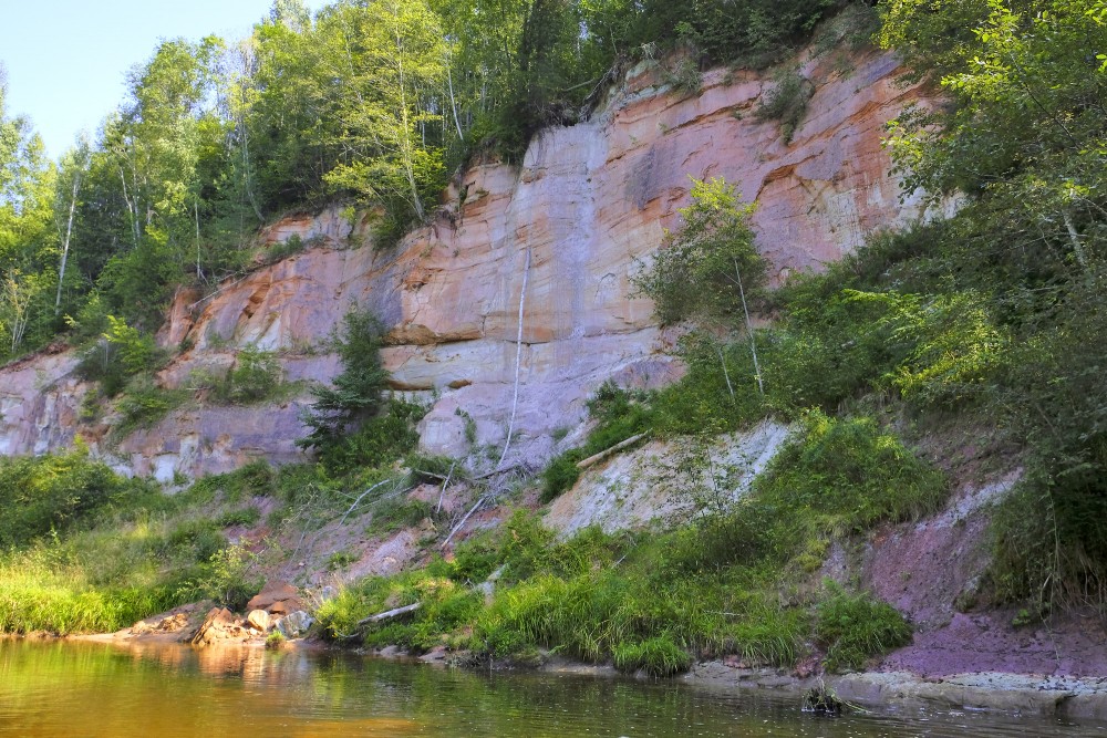 Dzilnas iezis, Amatas ģeotaka