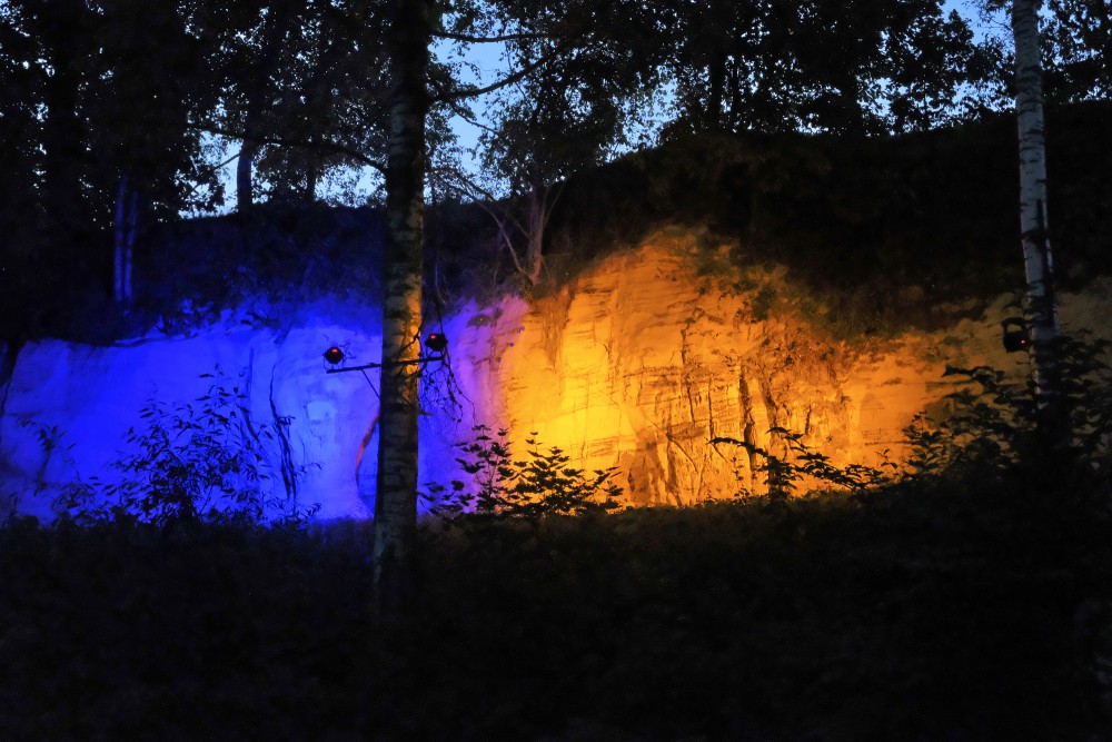 Rauna Sandstone Outcrop at Night