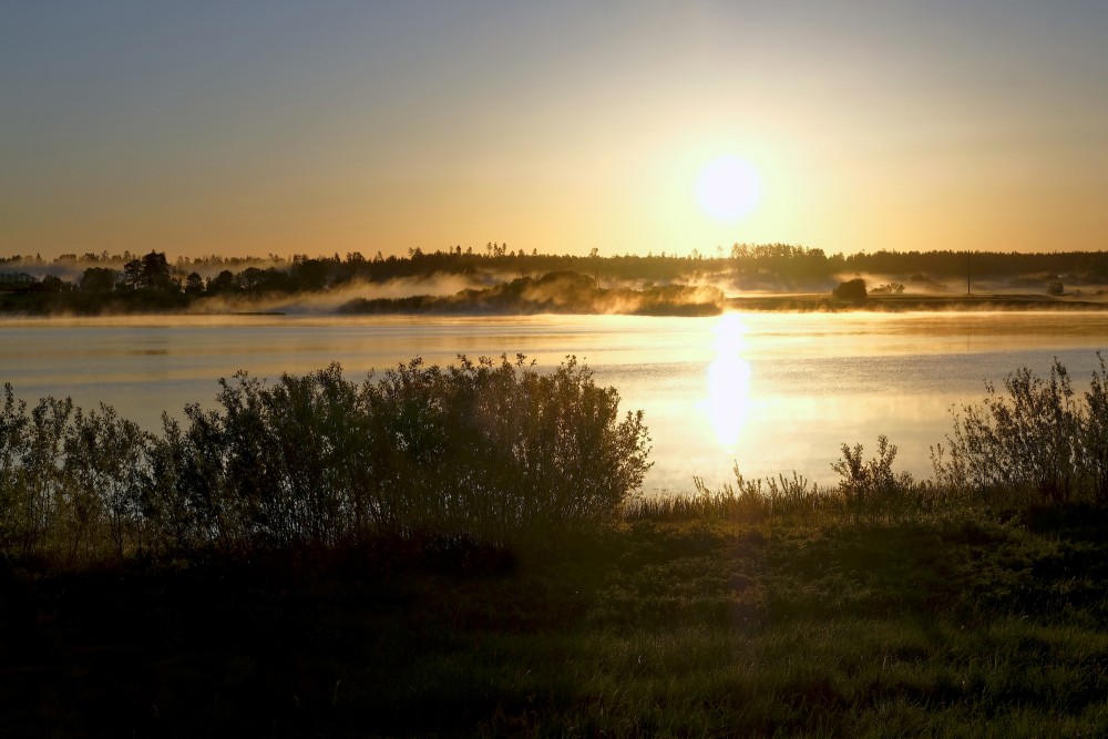 Saullēkts Nabas ezerā