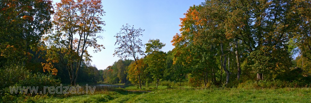 Lindes parka panorāma