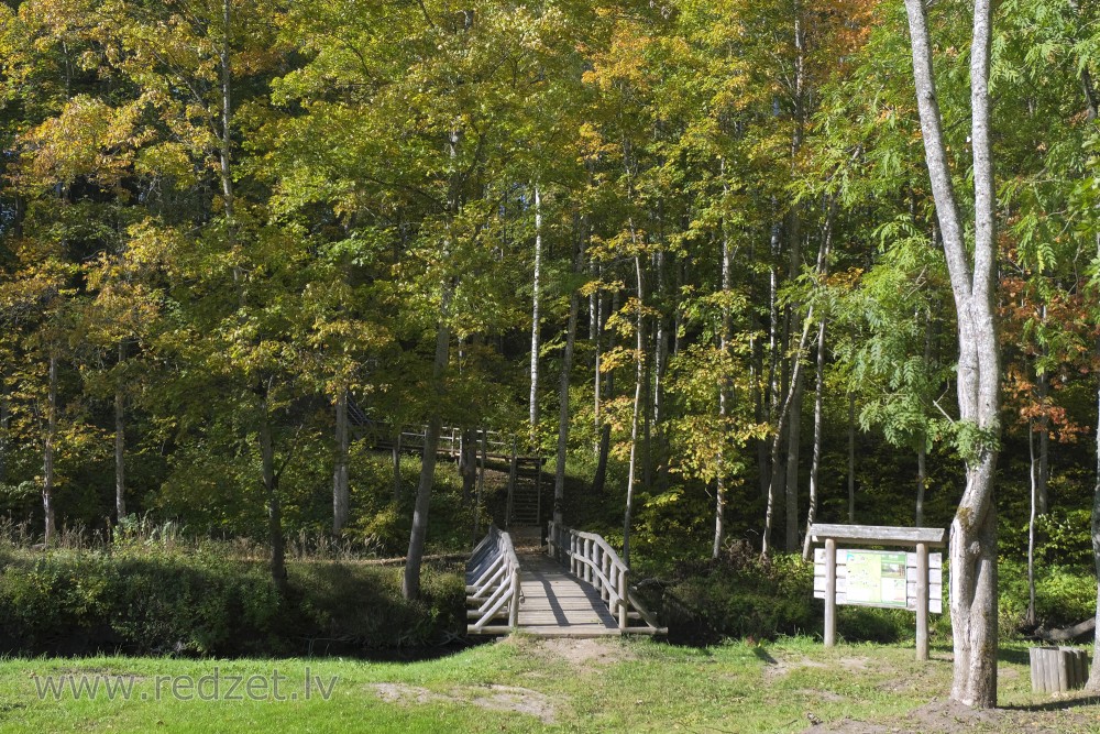 Bridge over Vilce River at Lielmāte Spring