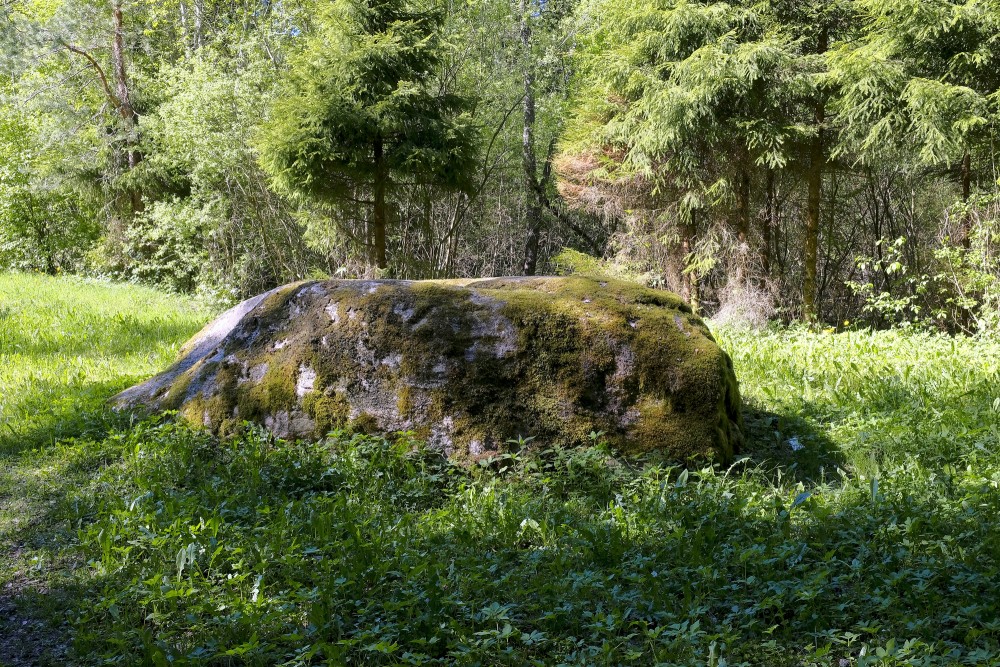 Lielais Bauņu akmens