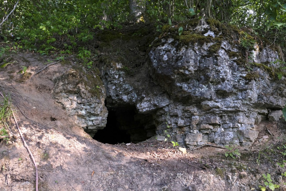 Radžupe River Cave