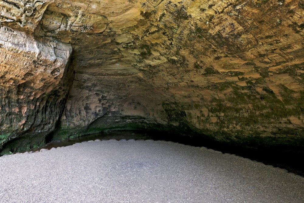 Gutman's Cave, Sigulda