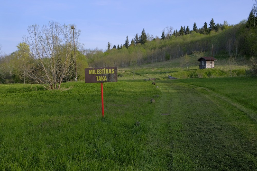 "Zviedru cepures" Mīlestības dabas taka