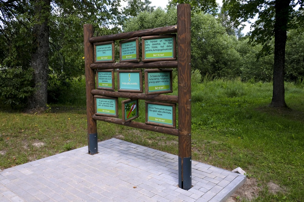Love Trail (Viesīte)