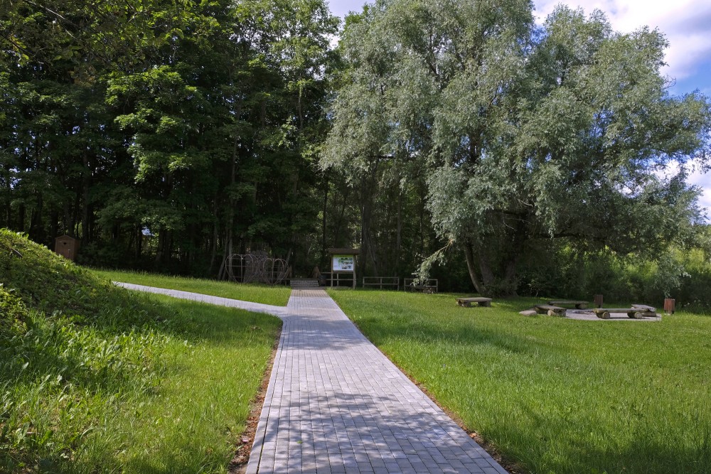The Love Trail in Viesīte