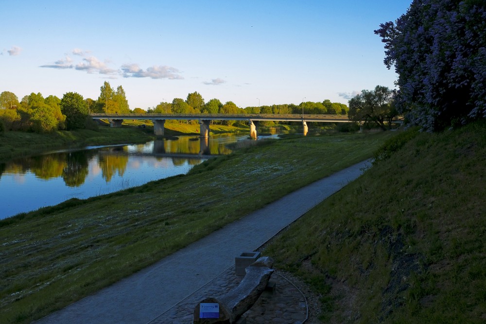 Skats no Skrundas pilskalna uz Ventu