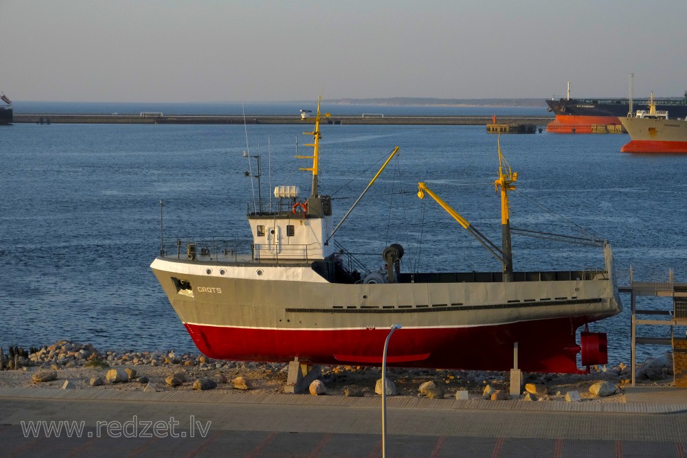 Apskates objekts - Zvejas kuģis "Grots",  Ventspils