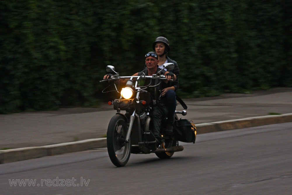 Motobraucēji