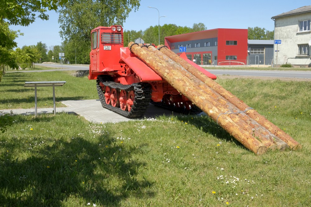 Track Tractor TDT-55 (Saldus)