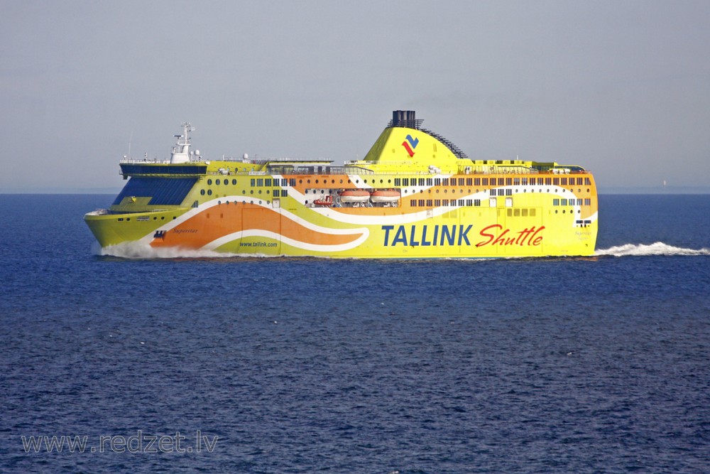 Pasažieru kuģis Superstar