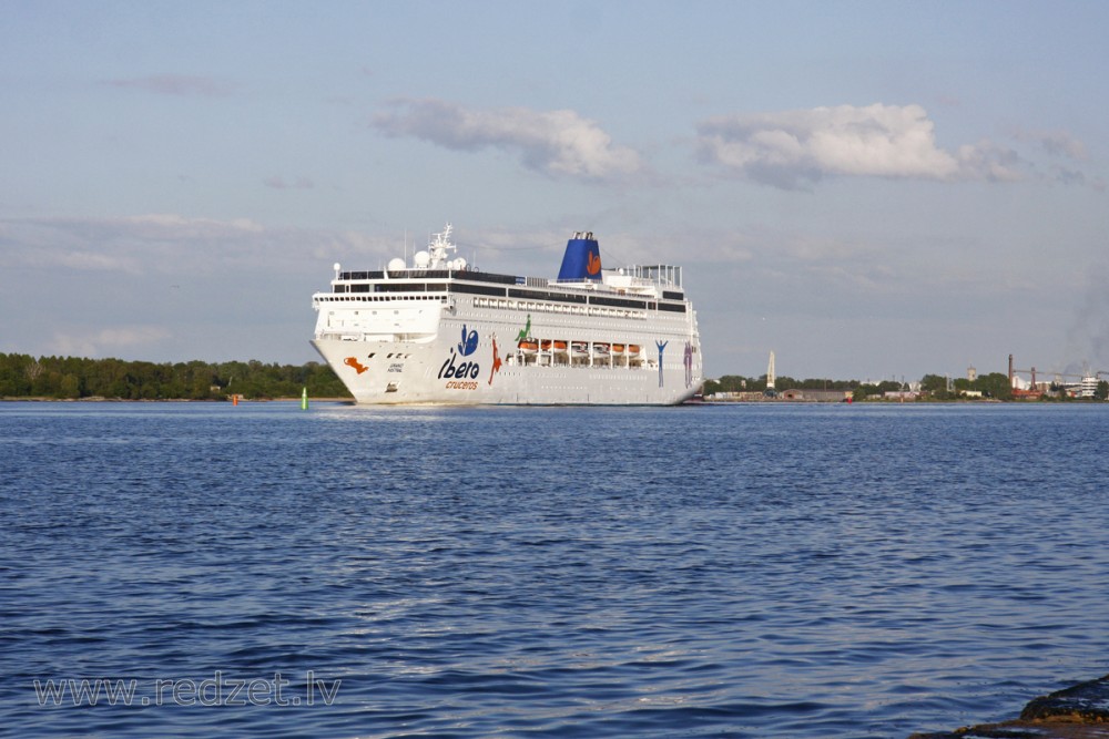 Kuģis Grand Mistral