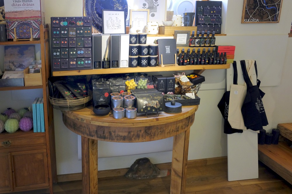 Suvenīru veikals kuldīgā