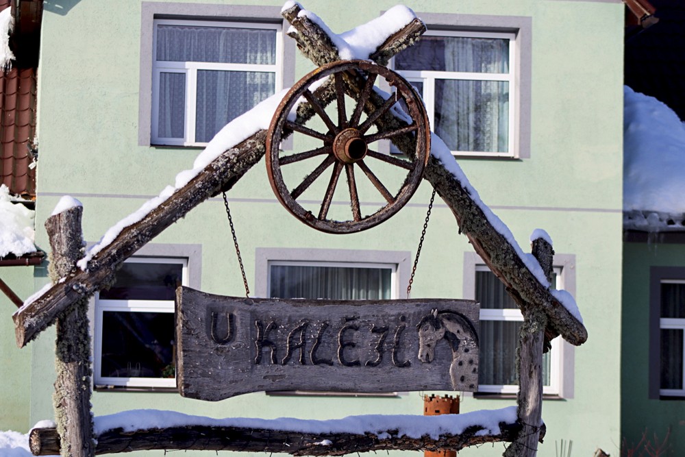 Zirgaudzētava "Kalēji"