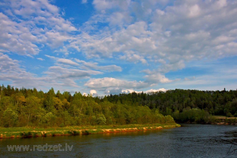 Gauja pie Siguldas