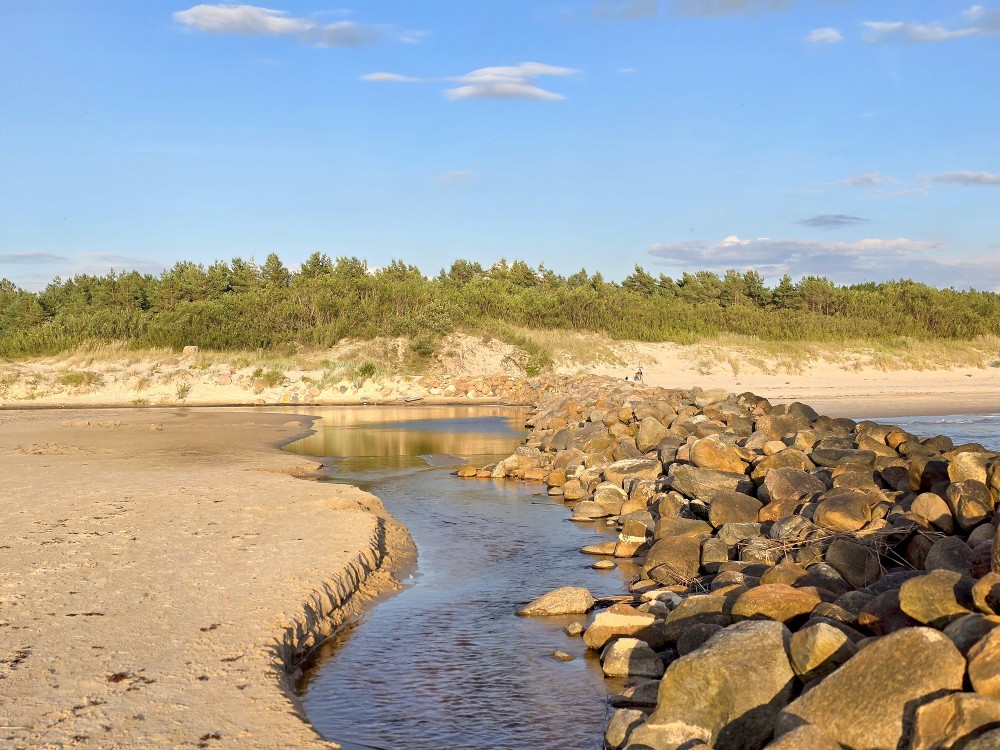 Papes kanāls, Papes kanāla mols