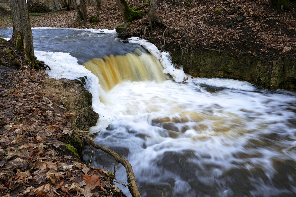 Valdatu Rumba (Ivande Upper Waterfall)