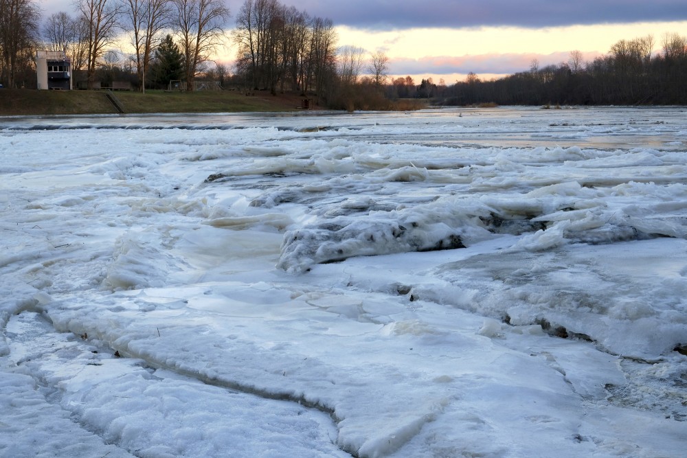 High water level in Venta Rapid