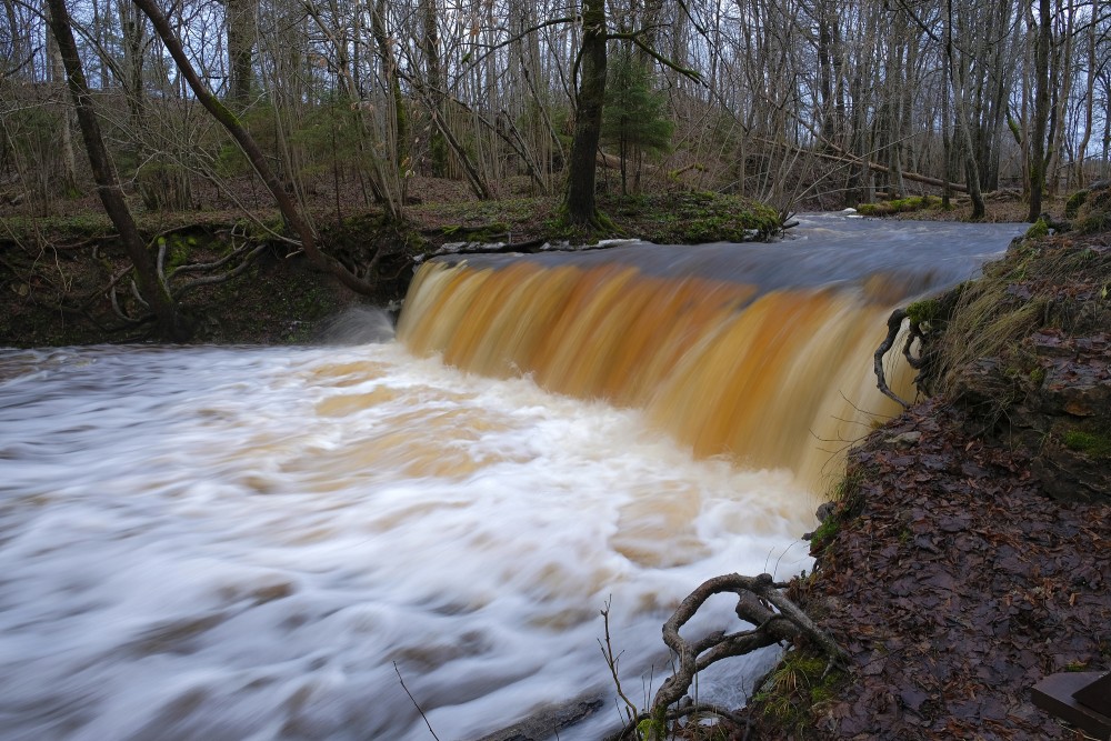 Waterfalls on Ivande River in the January Thaw