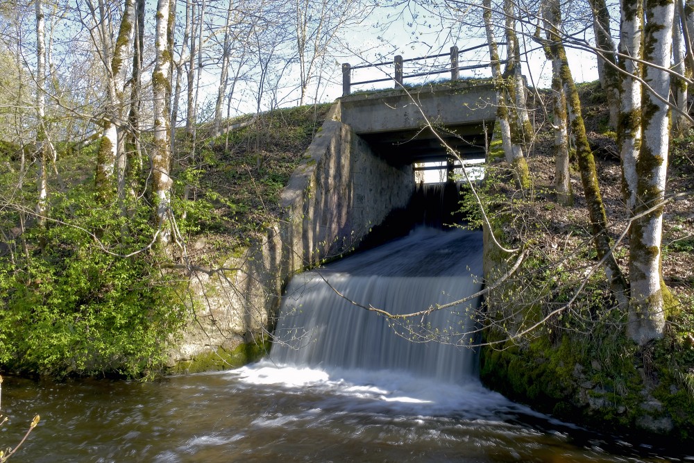 Embūte Mill Waterfall