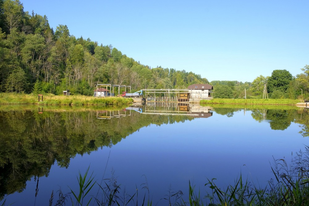 Kārļu dzirnavu ezers