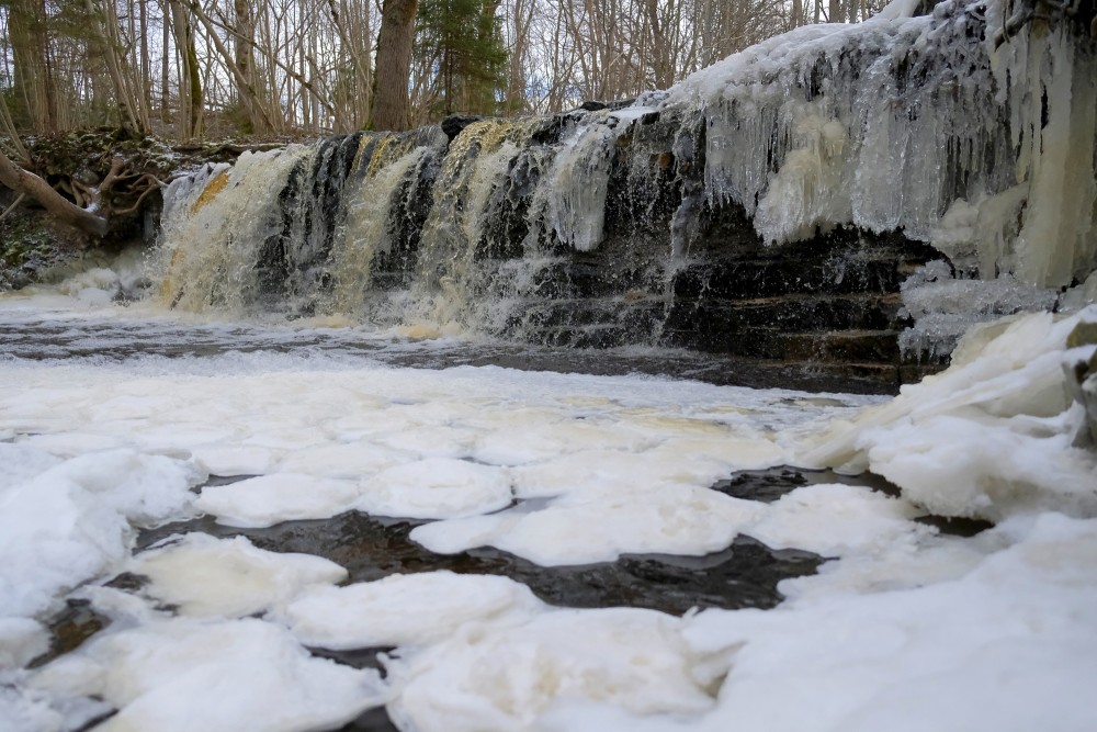 Ivande Lower Waterfall in Winter