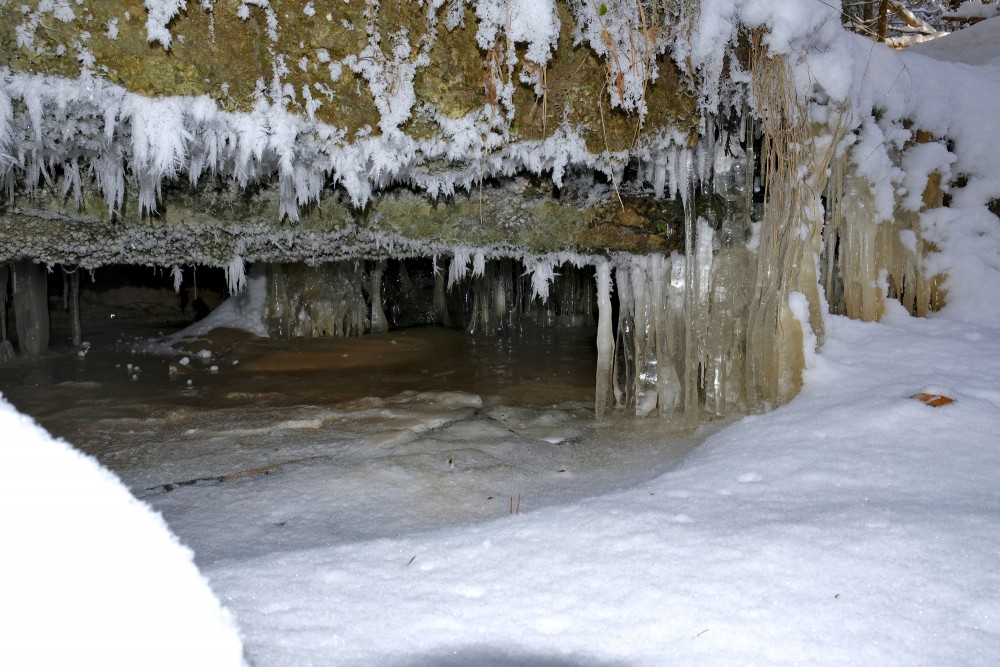 Oļupīte Waterfall in Winter
