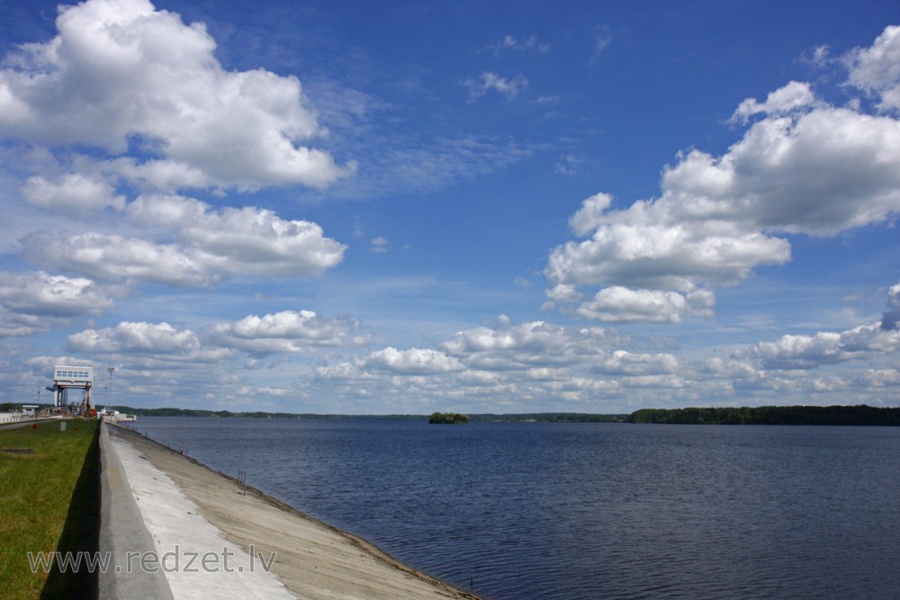 Pļaviņu HES ūdenskrātuve