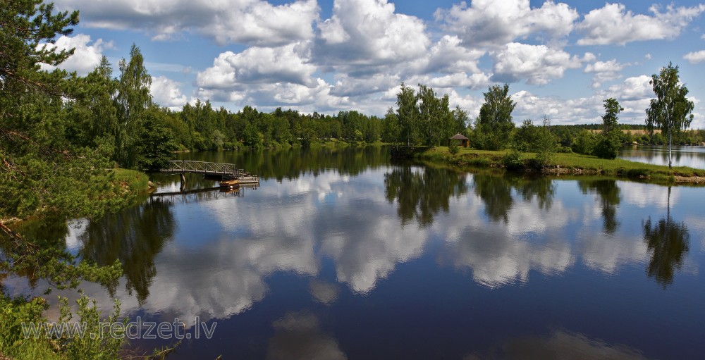 Daugava pie "Liepsalām" Daugava pie "Liepsalām"