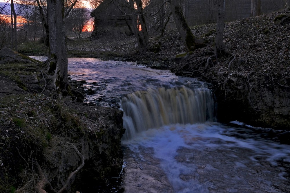 Ivande Upper Waterfall after Sunset