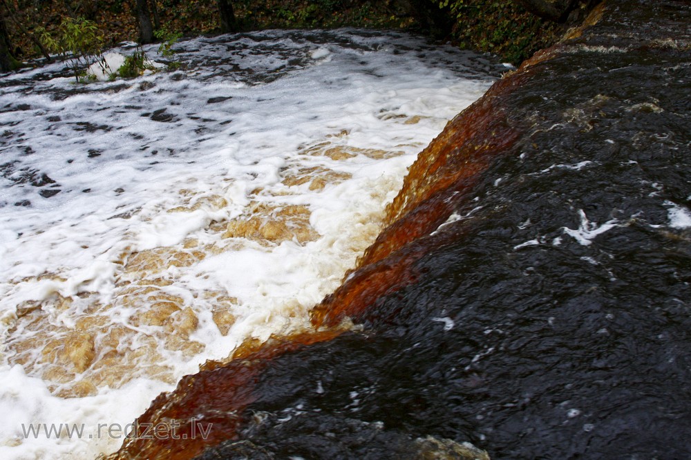 Ivande lower waterfall in Autumn