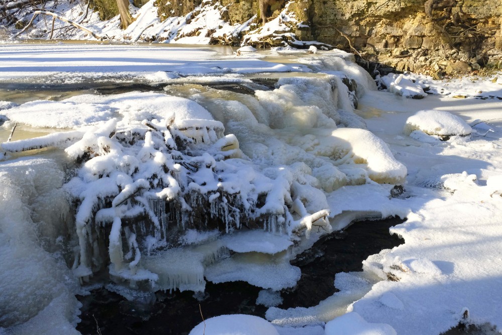 Ivande Artificial Frozen Waterfall