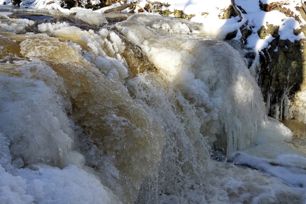 Frozen Ivande upper waterfall