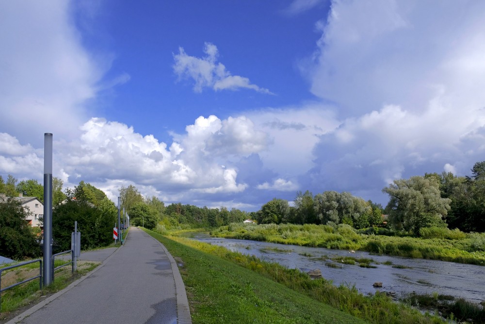 Ogres upes ainava pie Ogres