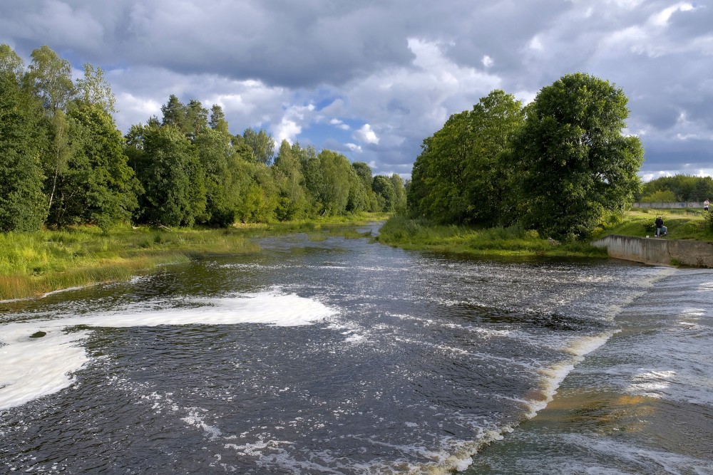 Ogres upe pēc aizsprosta