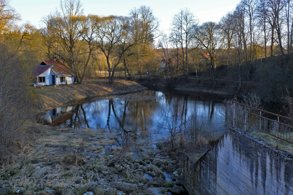 Svēte lejpus Mūrmuižas dzirnavām