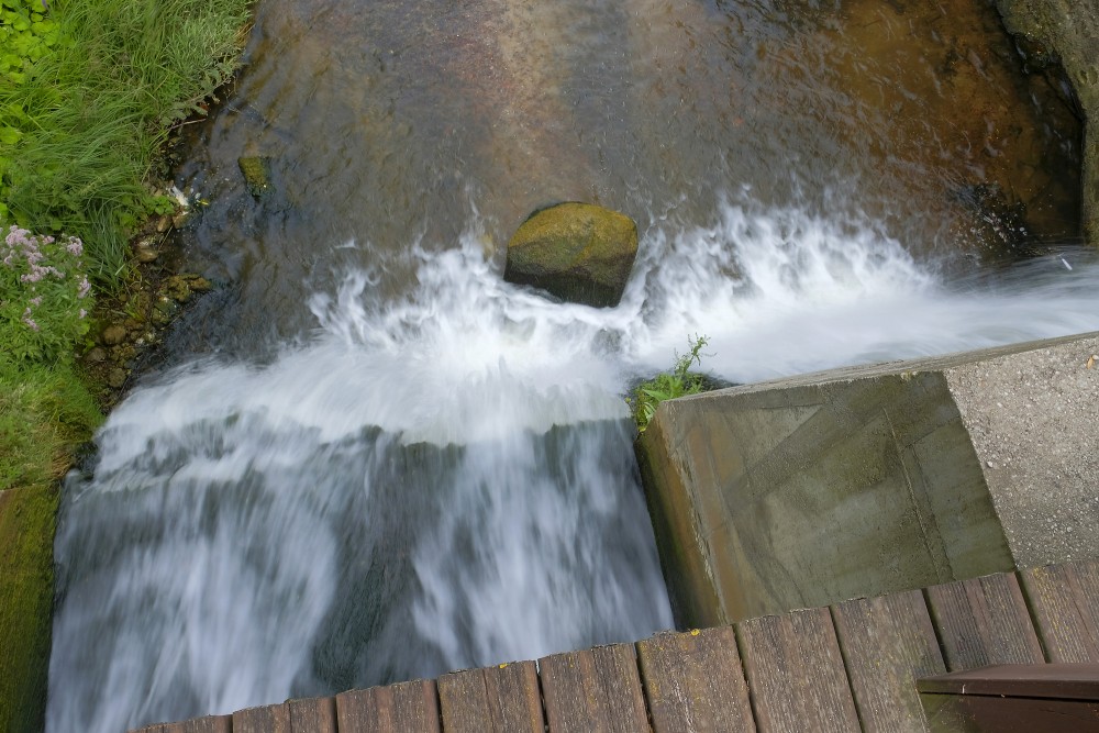 Alekšupītes (Sūrupītes) ūdenskritums