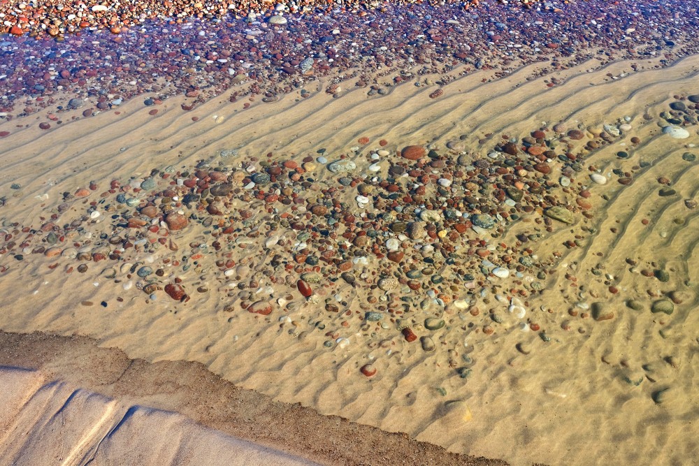 Oļi jūras ūdenī Oļi jūras ūdenī