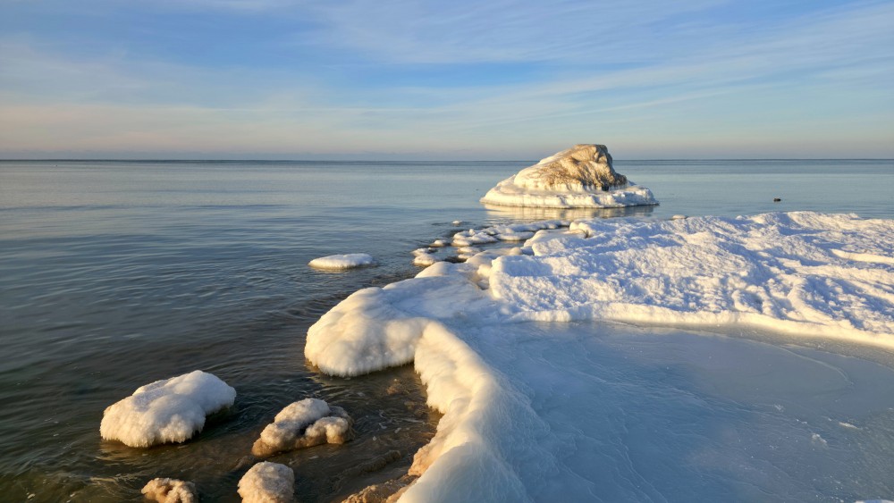 Apledojis Pāvilostas Lielais akmens