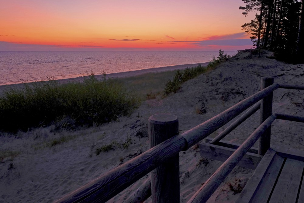 Kolkasragā pirms saullēkta