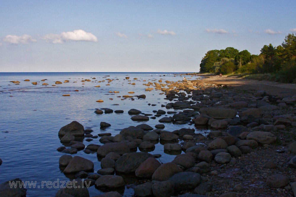 Kaltenes akmeņainā jūrmala