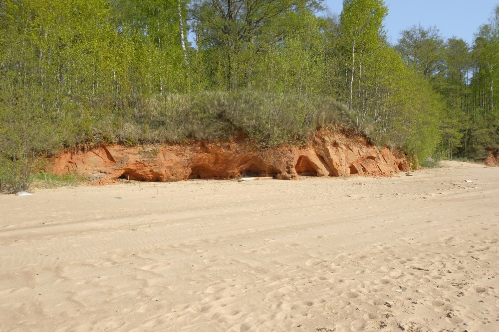 Sandstone Outcrops between Ķurmrags and Ežurgi Cliffs