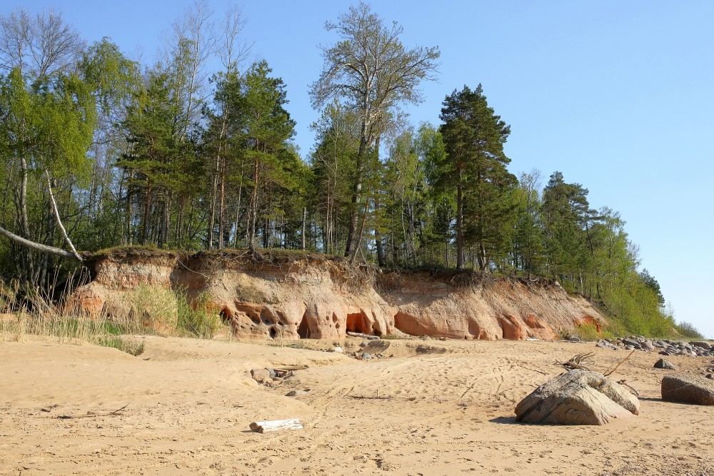 Ezurgas Cliffs