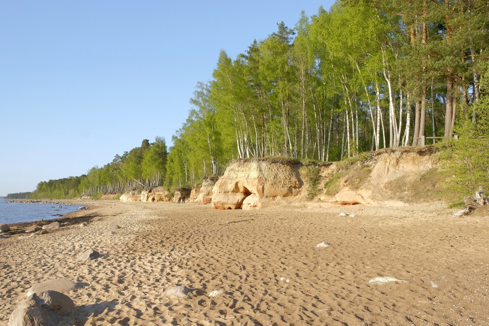 Veczemju Cliffs